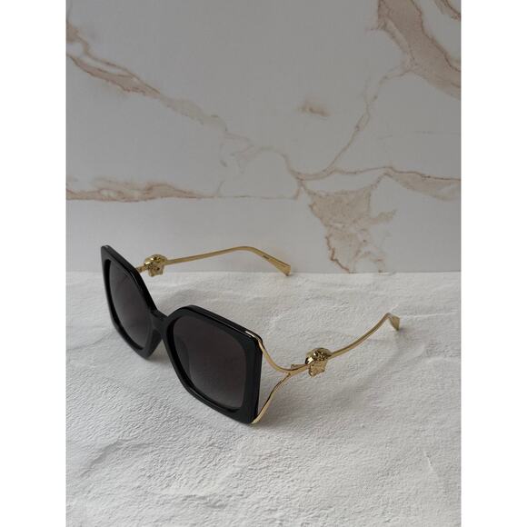 NEW Versace VE4502-U Oversized Medusa Black Sunglasses